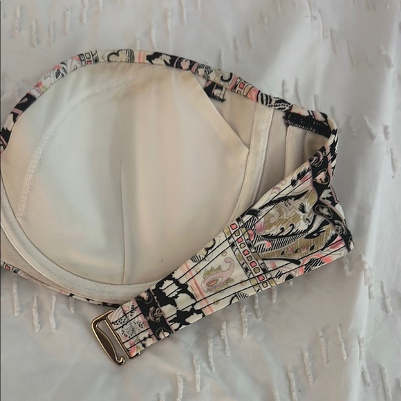 Victoria's Secret Multicolor Bandeau Bikini Top - Picture 5 of 8